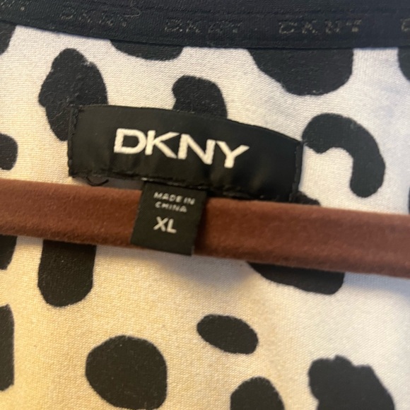 Ladies DKNY ADORABLE Night Shirt, Size XLG, sooo comfy, gr8 material - Picture 3 of 14